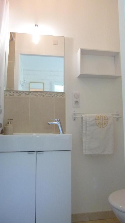 Les Suites D'Alienor, Suite Cosy เปสซัค ภายนอก รูปภาพ