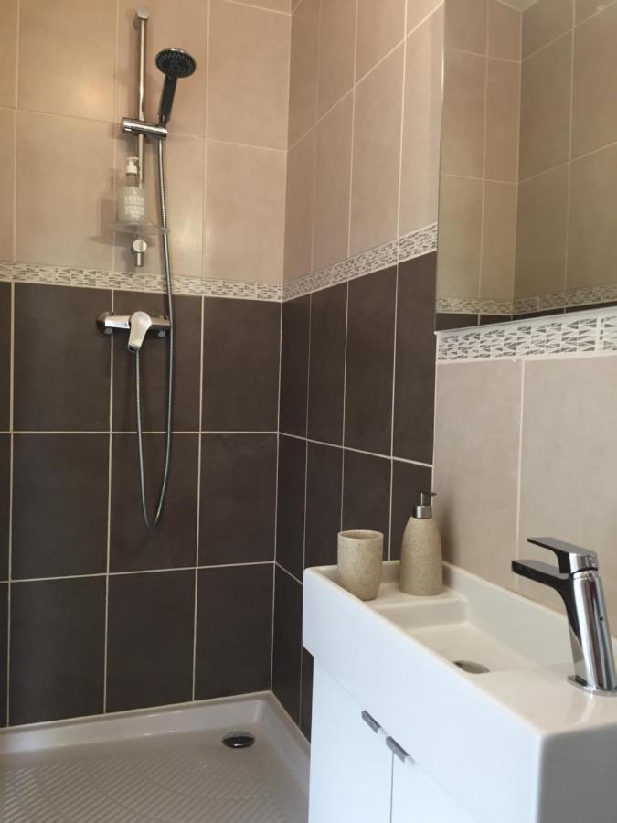 Les Suites D'Alienor, Suite Cosy เปสซัค ภายนอก รูปภาพ